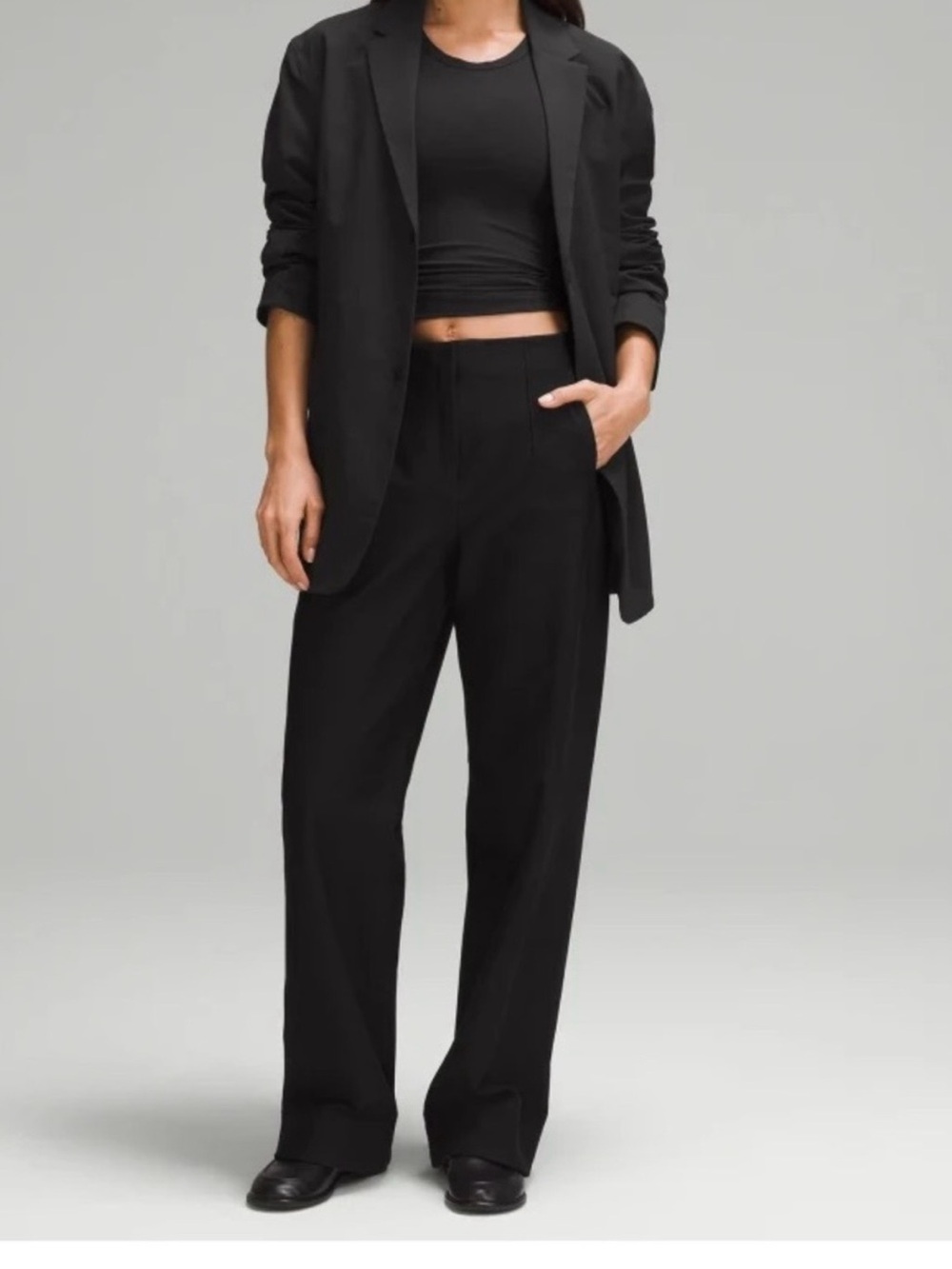 Lululemon Utilitech mid rise relaxed trousers 10 black